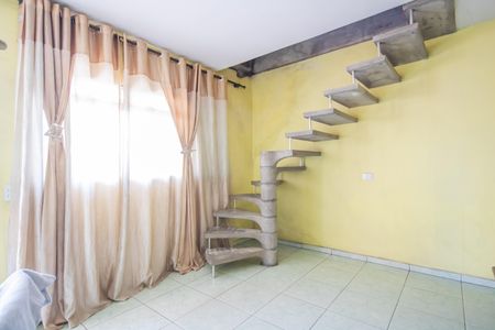 Casa à venda com 77m², 3 quartos e 1 vaga Casa à venda com 77m², 3 quartos e 1 vagaSala 2