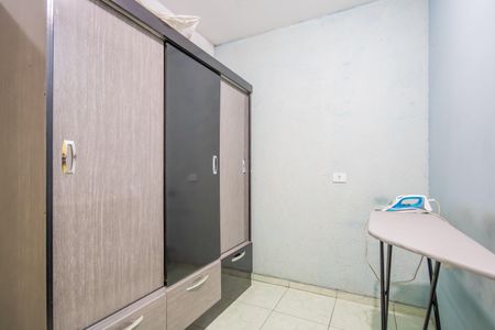 Casa à venda com 77m², 3 quartos e 1 vaga Casa à venda com 77m², 3 quartos e 1 vagaQuarto 2