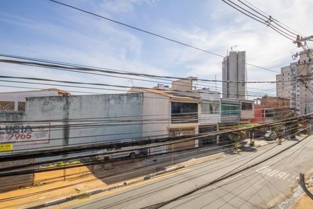 Casa à venda com 77m², 3 quartos e 1 vaga Casa à venda com 77m², 3 quartos e 1 vagaVista