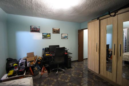 Casa à venda com 200m², 3 quartos e 2 vagasQuarto 1