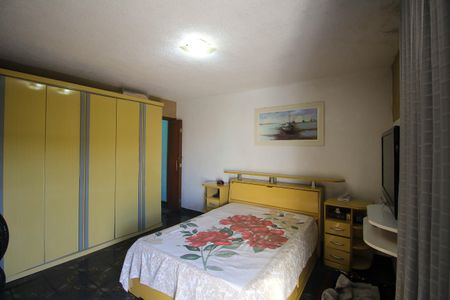 Casa à venda com 200m², 3 quartos e 2 vagasSuíte