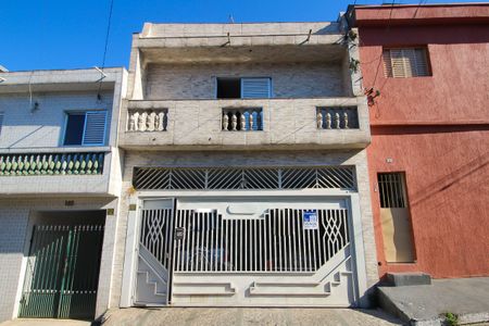 Casa à venda com 200m², 3 quartos e 2 vagasFachada