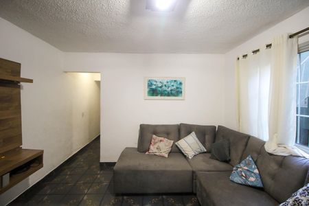 Casa à venda com 200m², 3 quartos e 2 vagasSala 2