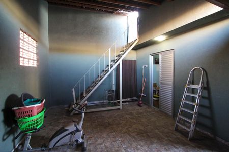 Casa à venda com 200m², 3 quartos e 2 vagasÁrea externa