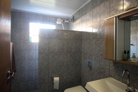 Casa à venda com 200m², 3 quartos e 2 vagasBanheiro Social