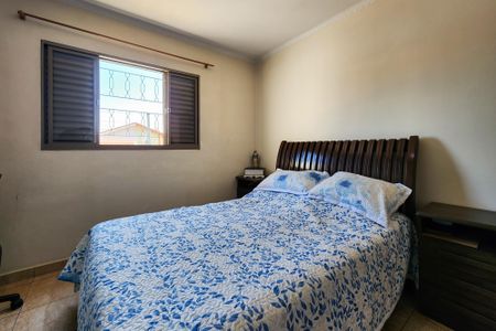 Casa à venda com 270m², 3 quartos e 2 vagas Casa à venda com 270m², 3 quartos e 2 vagasQuarto 1