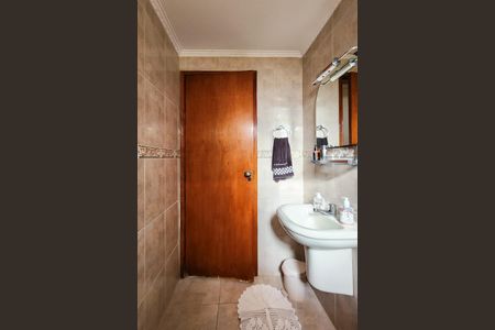 Casa à venda com 270m², 3 quartos e 2 vagas Casa à venda com 270m², 3 quartos e 2 vagasBanheiro 2