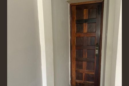Apartamento para alugar com 412m², 1 quarto e 1 vagaEntrada