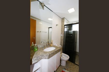 Apartamento à venda com 110m², 3 quartos e 2 vagasBanheiro Social