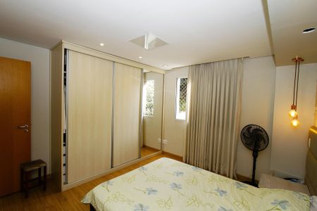 Apartamento à venda com 110m², 3 quartos e 2 vagasSuíte