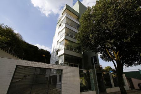 Apartamento à venda com 110m², 3 quartos e 2 vagasFachada