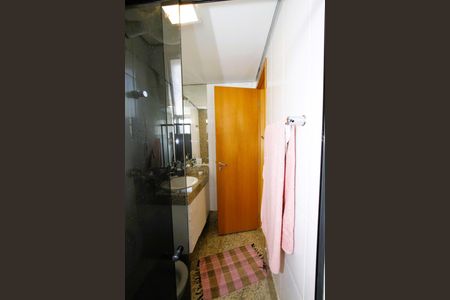 Apartamento à venda com 110m², 3 quartos e 2 vagasBanheiro da Suíte