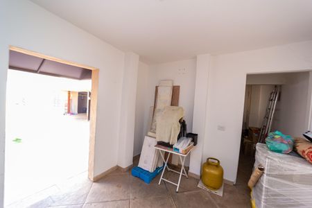 Casa à venda com 300m², 3 quartos e 2 vagas Casa à venda com 300m², 3 quartos e 2 vagasÁrea de Serviço