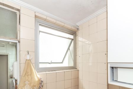 Apartamento à venda com 106m², 3 quartos e 1 vagaÁrea de Serviço