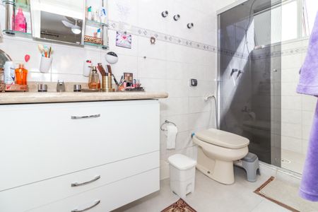 Apartamento à venda com 106m², 3 quartos e 1 vagaBanheiro da Suíte