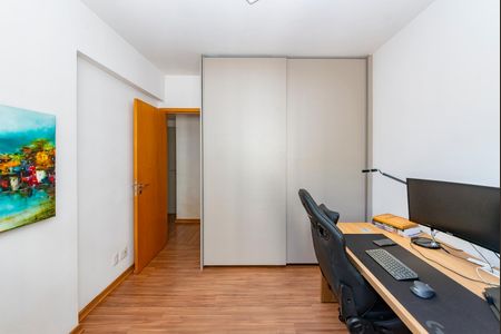 Apartamento à venda com 86m², 3 quartos e 2 vagas Apartamento à venda com 86m², 3 quartos e 2 vagasQuarto 2