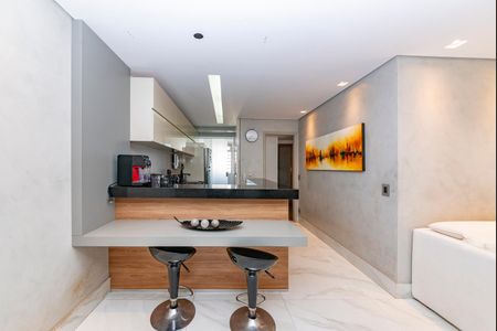 Apartamento à venda com 86m², 3 quartos e 2 vagas Apartamento à venda com 86m², 3 quartos e 2 vagasCozinha