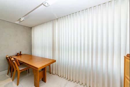 Apartamento à venda com 86m², 3 quartos e 2 vagas Apartamento à venda com 86m², 3 quartos e 2 vagasSala