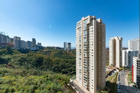 Apartamento à venda com 86m², 3 quartos e 2 vagas Apartamento à venda com 86m², 3 quartos e 2 vagasSuíte