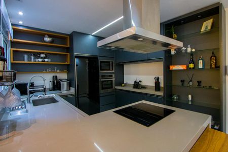 Apartamento para alugar com 55m², 2 quartos e 1 vaga Apartamento para alugar com 55m², 2 quartos e 1 vagaCozinha