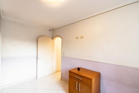 Casa à venda com 330m², 3 quartos e 4 vagas Casa à venda com 330m², 3 quartos e 4 vagasQuarto 2