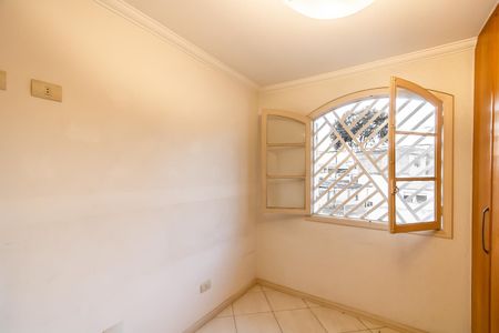 Casa à venda com 330m², 3 quartos e 4 vagas Casa à venda com 330m², 3 quartos e 4 vagasQuarto 3