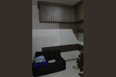 Casa de condomínio à venda com 121m², 2 quartos e 1 vagaSuíte 1