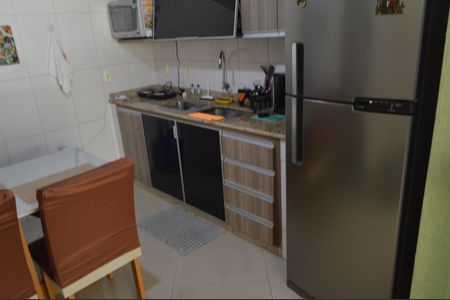Casa de condomínio à venda com 121m², 2 quartos e 1 vagaCozinha