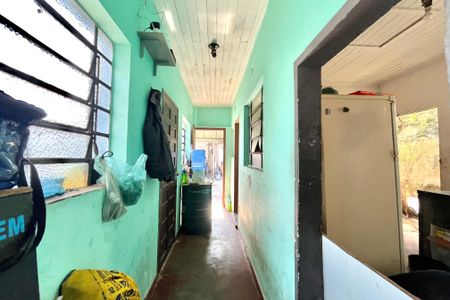 Casa à venda com 280m², 2 quartos e 6 vagasCorredor