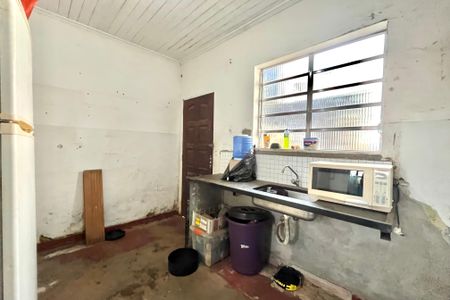 Casa à venda com 280m², 2 quartos e 6 vagasCozinha