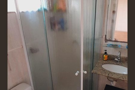 Casa de condomínio à venda com 148m², 3 quartos e 2 vagas Casa de condomínio à venda com 148m², 3 quartos e 2 vagasBanheiro da Suíte