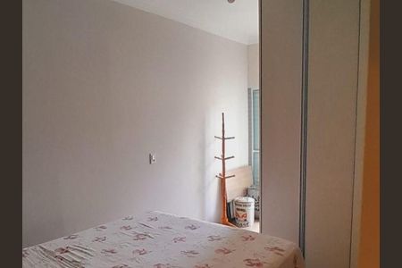 Casa de condomínio à venda com 148m², 3 quartos e 2 vagas Casa de condomínio à venda com 148m², 3 quartos e 2 vagasSuíte