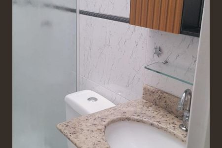 Casa de condomínio à venda com 148m², 3 quartos e 2 vagas Casa de condomínio à venda com 148m², 3 quartos e 2 vagasBanheiro Social