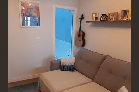 Casa de condomínio à venda com 148m², 3 quartos e 2 vagas Casa de condomínio à venda com 148m², 3 quartos e 2 vagasSala