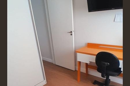 Casa de condomínio à venda com 148m², 3 quartos e 2 vagas Casa de condomínio à venda com 148m², 3 quartos e 2 vagasQuarto 1