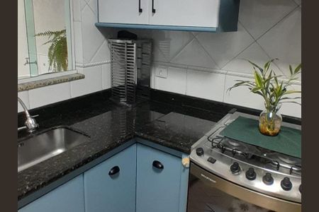 Casa de condomínio à venda com 148m², 3 quartos e 2 vagas Casa de condomínio à venda com 148m², 3 quartos e 2 vagasCozinha