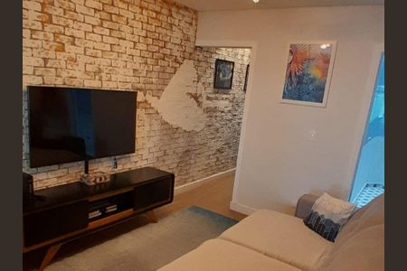 Casa de condomínio à venda com 148m², 3 quartos e 2 vagas Casa de condomínio à venda com 148m², 3 quartos e 2 vagasSala