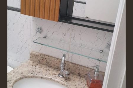 Casa de condomínio à venda com 148m², 3 quartos e 2 vagas Casa de condomínio à venda com 148m², 3 quartos e 2 vagasBanheiro Social