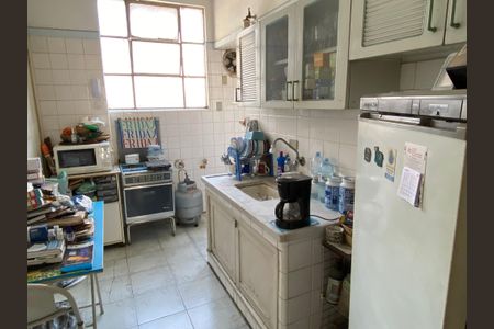 Apartamento à venda com 100m², 2 quartos e sem vaga Apartamento à venda com 100m², 2 quartos e sem vagaCozinha
