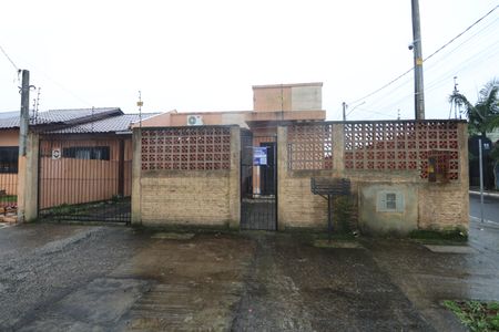 Casa à venda com 73m², 3 quartos e 2 vagasFachada