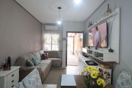 Casa à venda com 73m², 3 quartos e 2 vagasSala