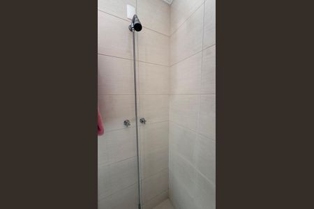 Casa de condomínio à venda com 132m², 3 quartos e 2 vagasBanheiro da Suíte