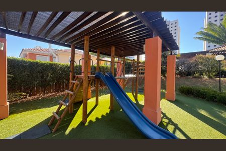 Casa de condomínio à venda com 132m², 3 quartos e 2 vagasÁrea comum - Playground