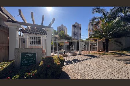 Casa de condomínio à venda com 132m², 3 quartos e 2 vagasFachada