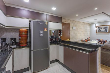 Apartamento para alugar com 67m², 2 quartos e 1 vaga Apartamento para alugar com 67m², 2 quartos e 1 vagaCozinha