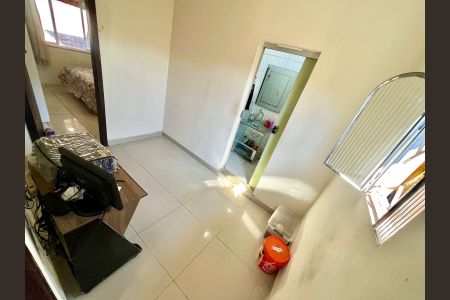 Casa à venda com 180m², 6 quartos e 4 vagasSala 2
