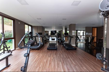 Apartamento para alugar com 130m², 3 quartos e 2 vagas Apartamento para alugar com 130m², 3 quartos e 2 vagasÁrea Comum - Academia