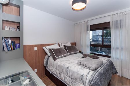 Apartamento para alugar com 130m², 3 quartos e 2 vagas Apartamento para alugar com 130m², 3 quartos e 2 vagas Suíte