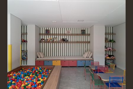 Apartamento para alugar com 130m², 3 quartos e 2 vagas Apartamento para alugar com 130m², 3 quartos e 2 vagasÁrea Comum - Brinquedoteca