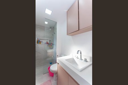 Apartamento para alugar com 130m², 3 quartos e 2 vagas Apartamento para alugar com 130m², 3 quartos e 2 vagasBanheiro Suíte 2